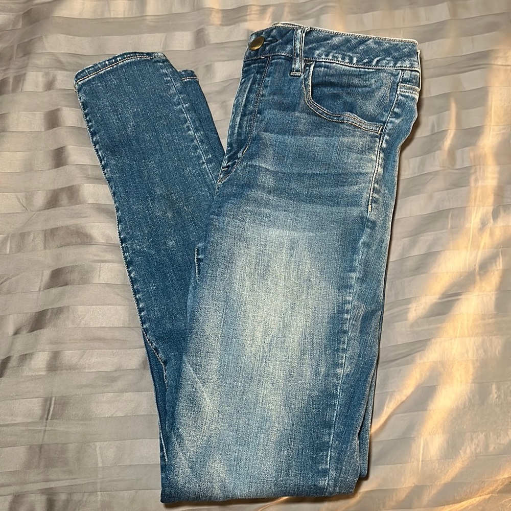 American Eagle Hi-Rise Skinny Jegging